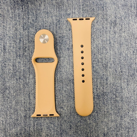 42/44mm ML Apple Watch Band Solid Beige NEW Smart Watch Accessory - Picture 2 of 3